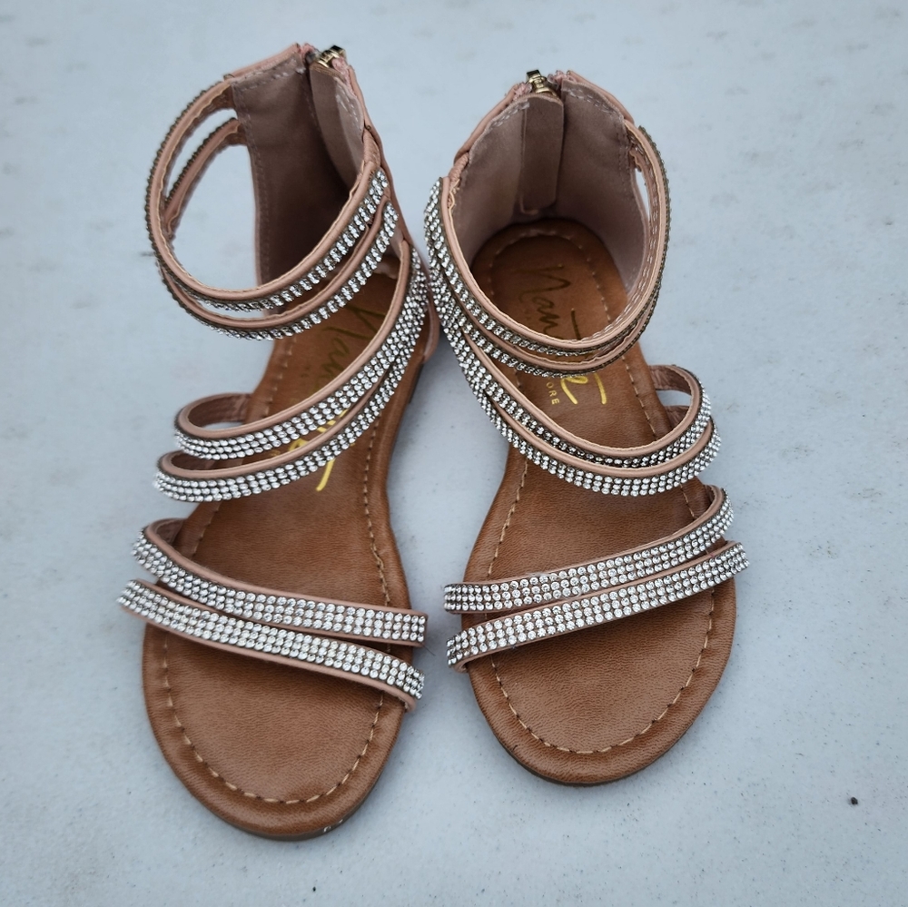 🍬3/$45 Nanette Lepore size 12 peach rhinestone sandals. Used good condition